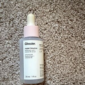 Glossier Super Bounce Serum with Pink and White Dropper